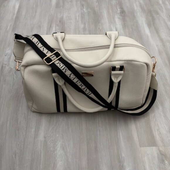 Badgley Mischka NY The Bailey Duffel With Logo-Jacquard Removable Shoulder Strap - Picture 2 of 4